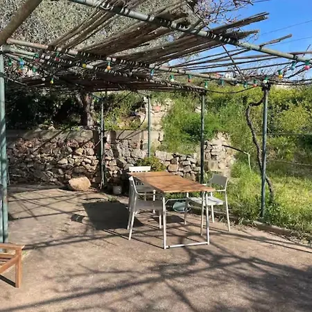 Grand F4 En Rez De Jardin דירה